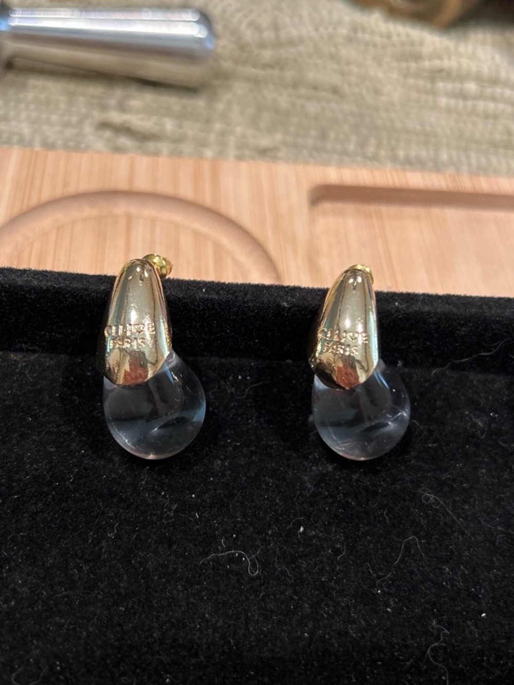 Elegant Gold-Top Earrings with Smoky Gray Teardrops